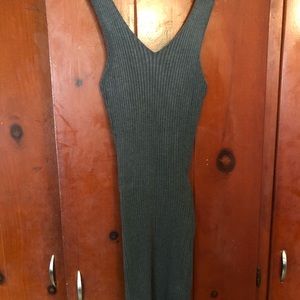 Grey dress. Love tree. Size Large.